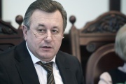 №52-2011-04